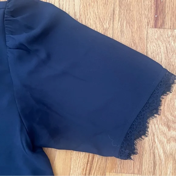 Ann Taylor Navy Blue Lace Trim Blouse – Size Small - Picture 3 of 11
